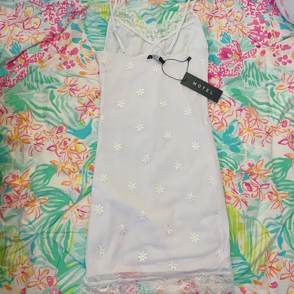 Daisy Mini Dress - Picture 5 of 6